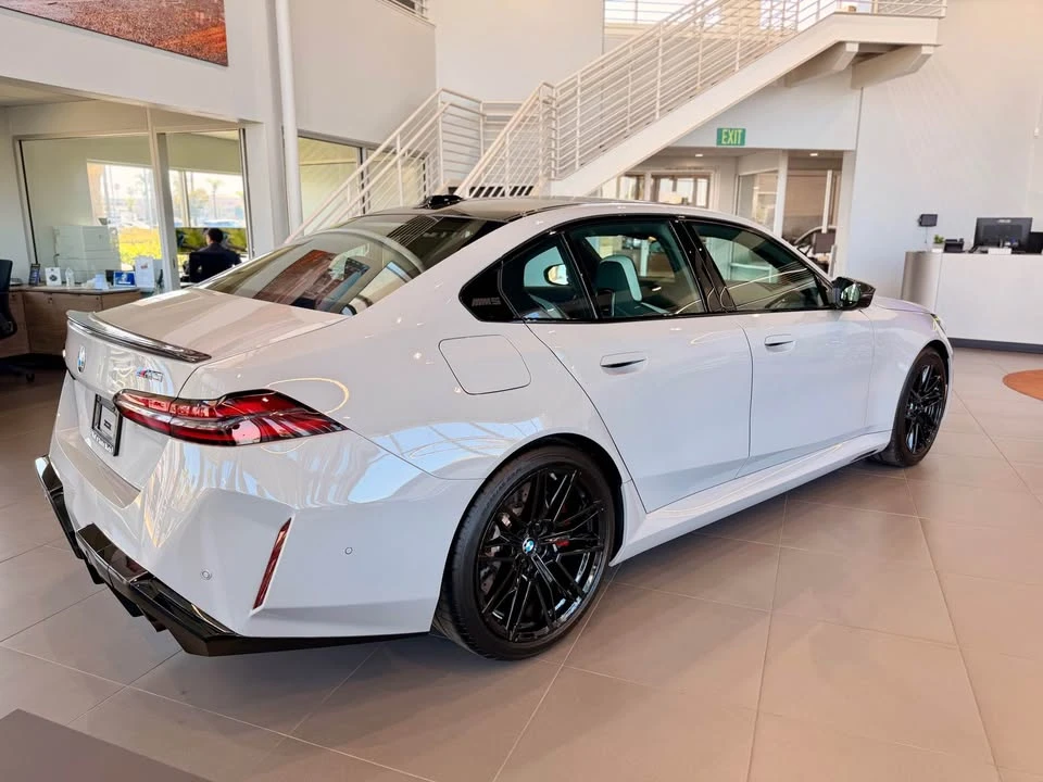 2027 BMW G90/G99 M5 - Image 4 of 11