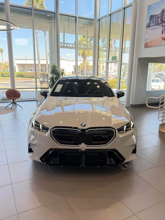 2027 BMW G90/G99 M5 - Image 2 of 17