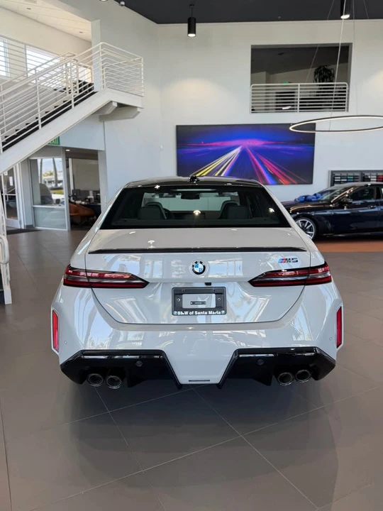 2027 BMW G90/G99 M5 - Image 5 of 17