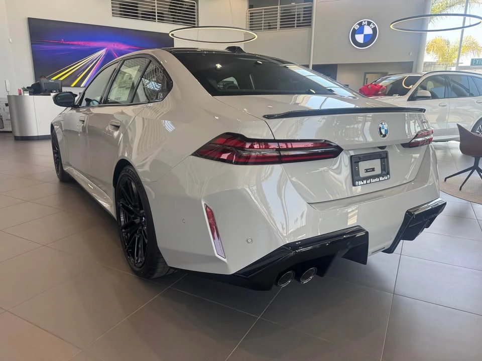 2027 BMW G90/G99 M5 - Image 5 of 12