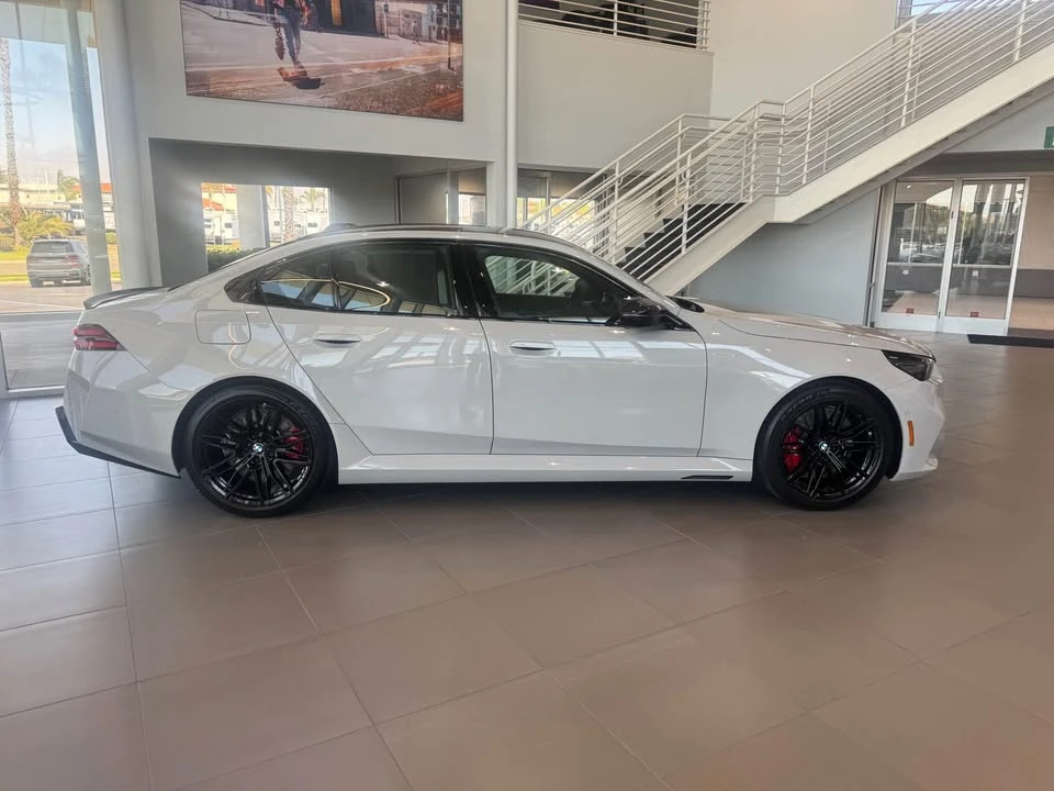 2027 BMW G90/G99 M5 - Image 7 of 12