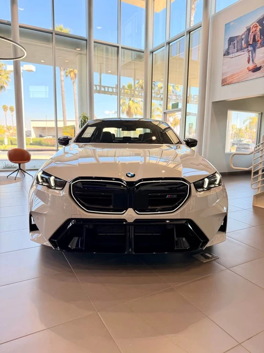 2027 BMW G90/G99 M5 - Image 3 of 11