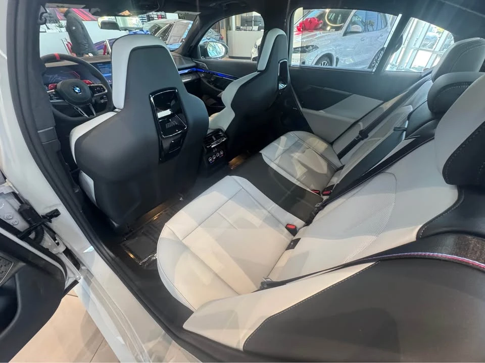 2027 BMW G90/G99 M5 - Image 11 of 12