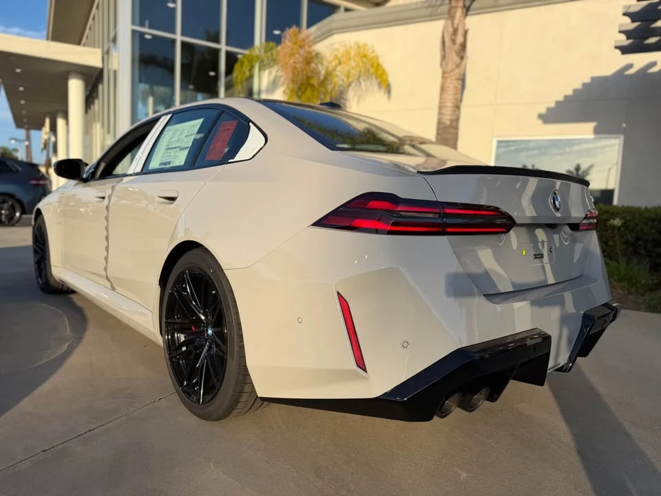 2027 BMW G90/G99 M5 - Image 2 of 6