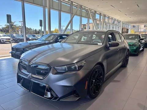 2027 BMW M5 Sedan Touring