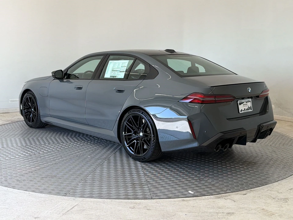 2027 BMW G90/G99 M5 - Image 3 of 31