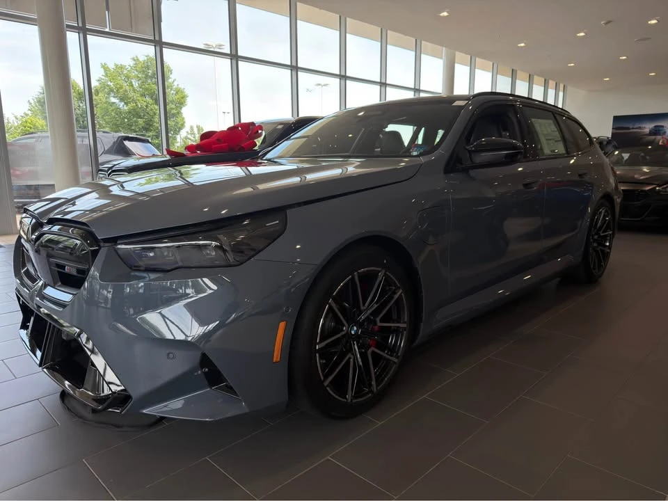 2027 BMW G90/G99 M5 - Image 2 of 10