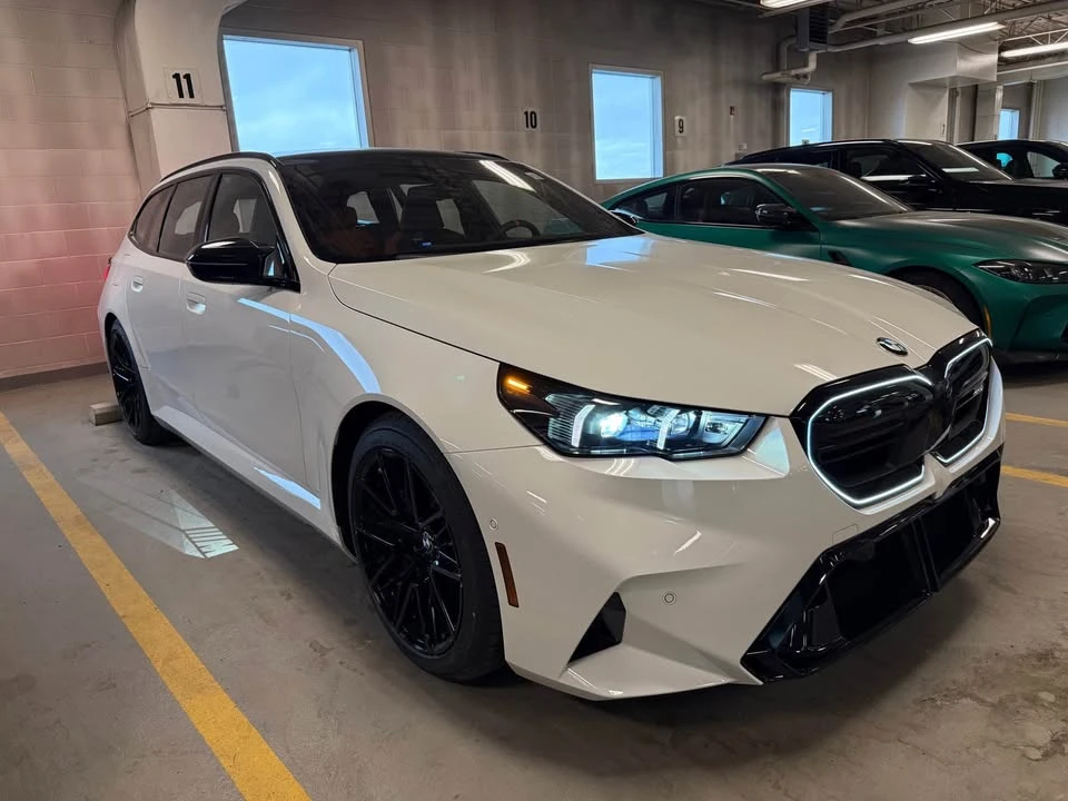 2027 BMW G90/G99 M5 - Image 2 of 11