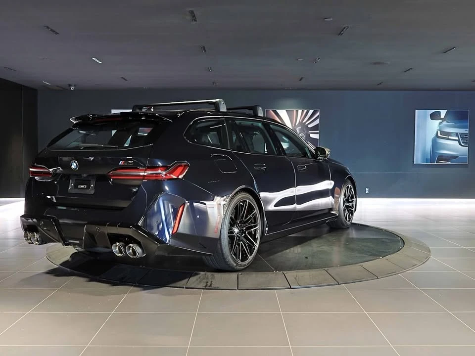 2027 BMW G90/G99 M5 - Image 7 of 19