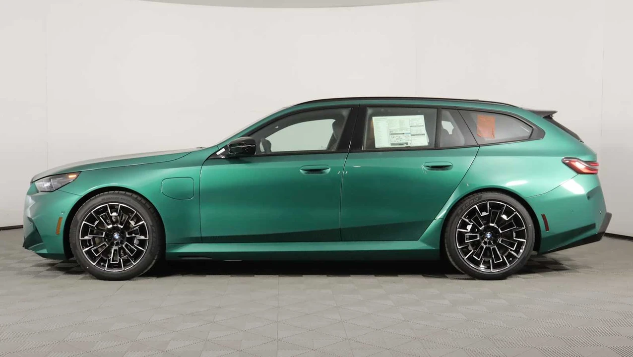 2027 BMW G90/G99 M5 - Image 6 of 30