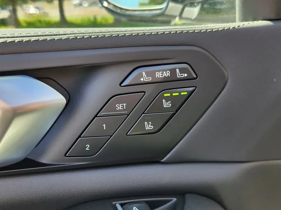 2027 BMW G07 X7 - Image 17 of 19