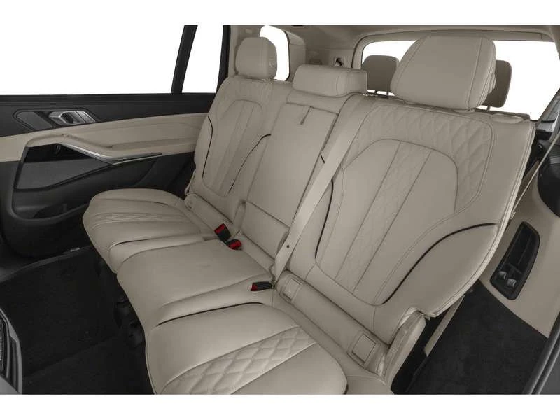 2027 BMW G07 X7 - Image 8 of 11
