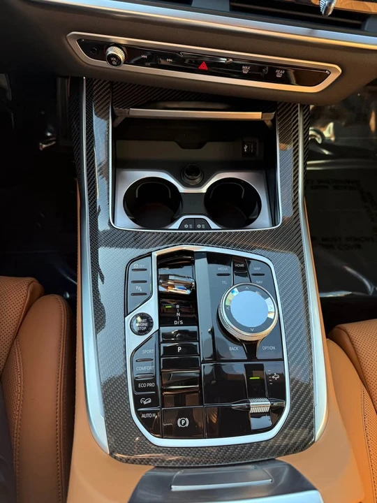 2027 BMW G07 X7 - Image 6 of 8