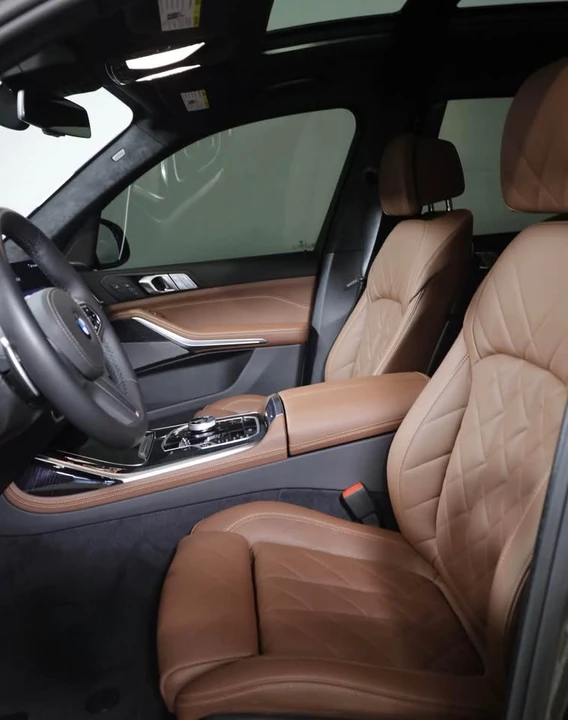 2027 BMW G07 X7 - Image 7 of 20
