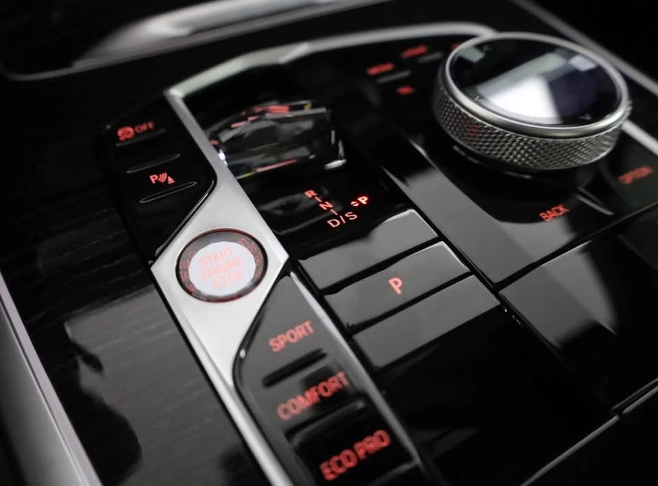 2027 BMW G07 X7 - Image 15 of 20