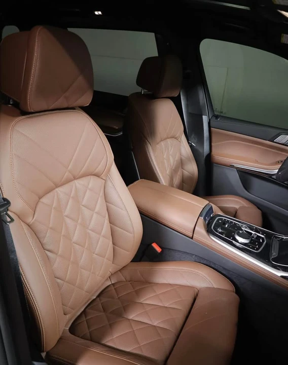 2027 BMW G07 X7 - Image 8 of 20