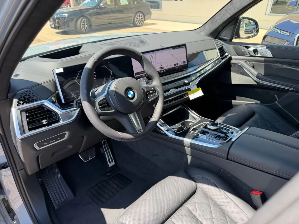 2027 BMW G07 X7 - Image 12 of 15
