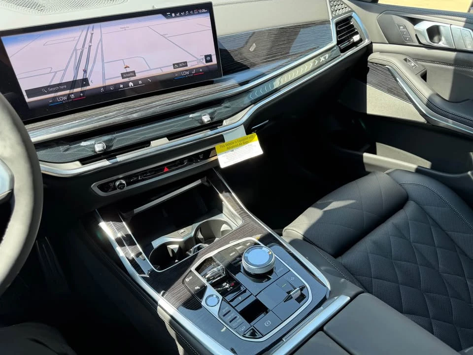 2027 BMW G07 X7 - Image 13 of 15