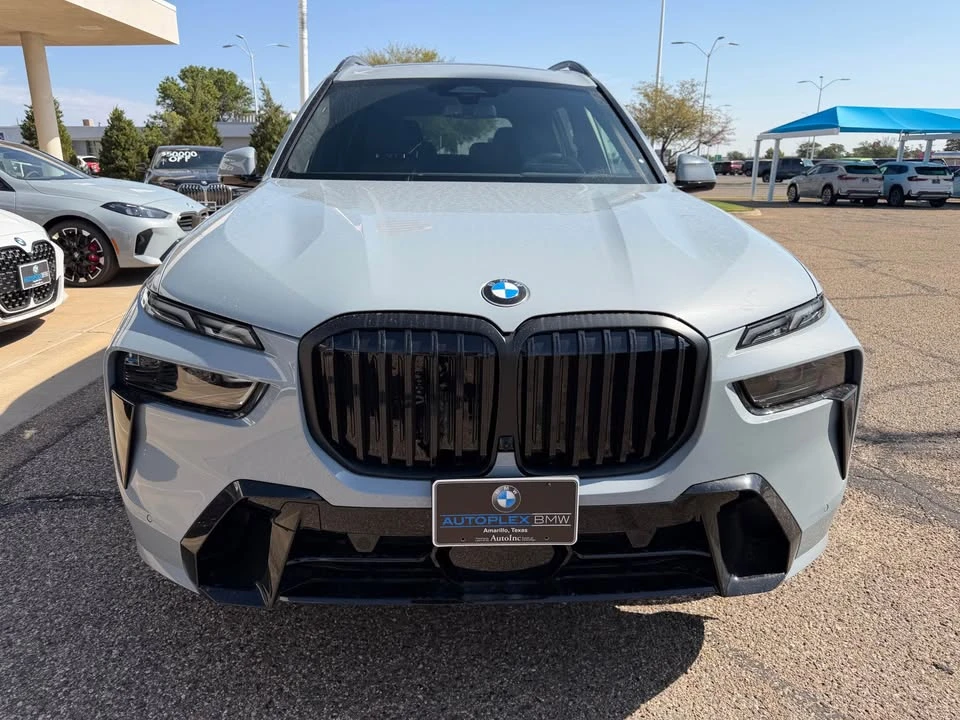 2027 BMW G07 X7 - Image 8 of 16