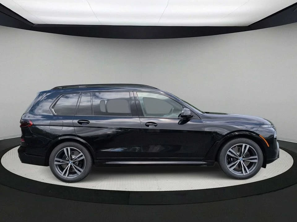 2027 BMW G07 X7 - Image 8 of 19