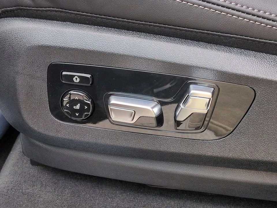 2027 BMW G07 X7 - Image 17 of 19