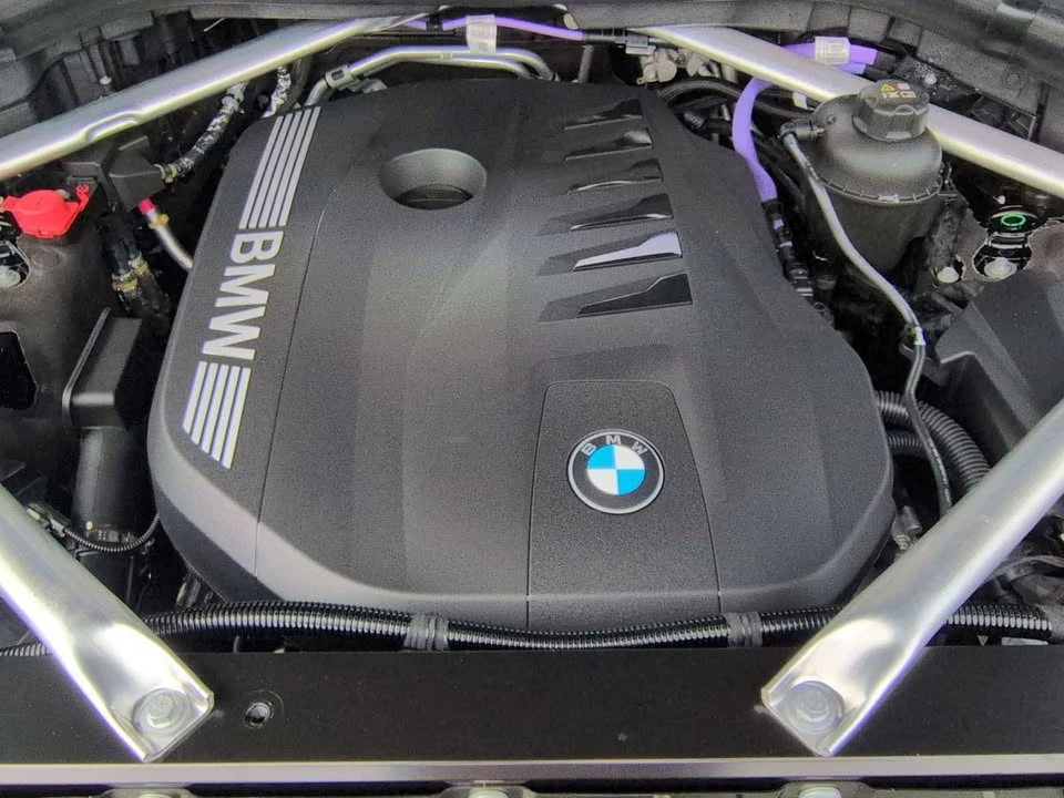 2027 BMW G07 X7 - Image 14 of 19