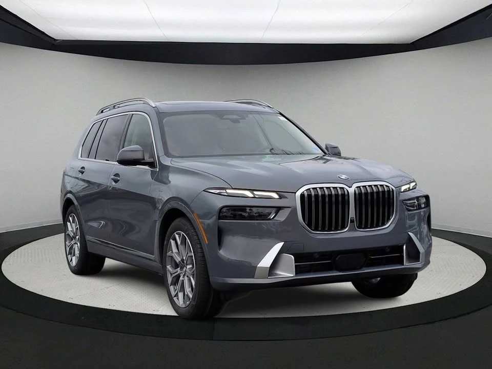 2027 BMW G07 X7 - Image 2 of 20