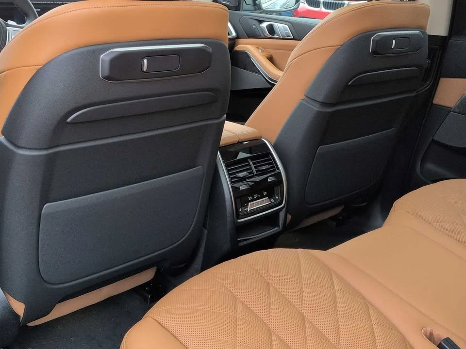 2027 BMW G07 X7 - Image 19 of 20