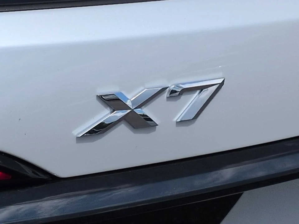 2027 BMW G07 X7 - Image 13 of 20