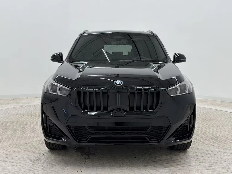 2027 BMW U11/U12 X1 - Image 2 of 15