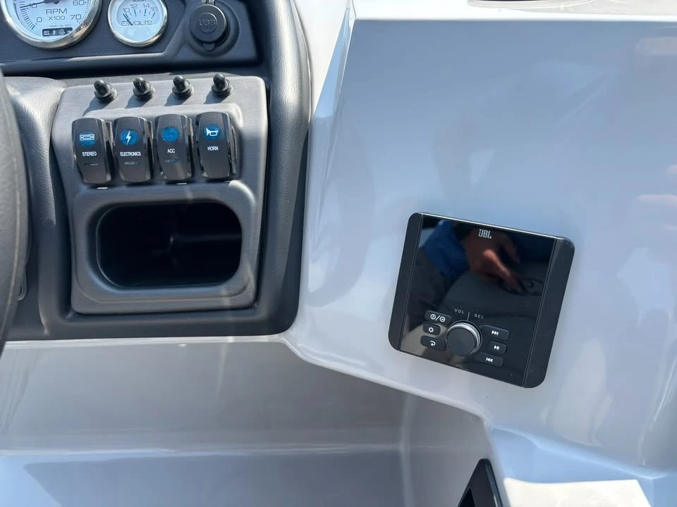 2027 Bentley - Image 20 of 20