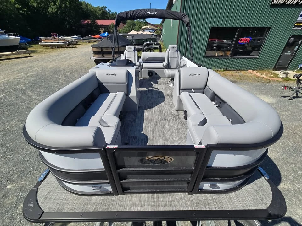 2027 Bentley - Image 7 of 16