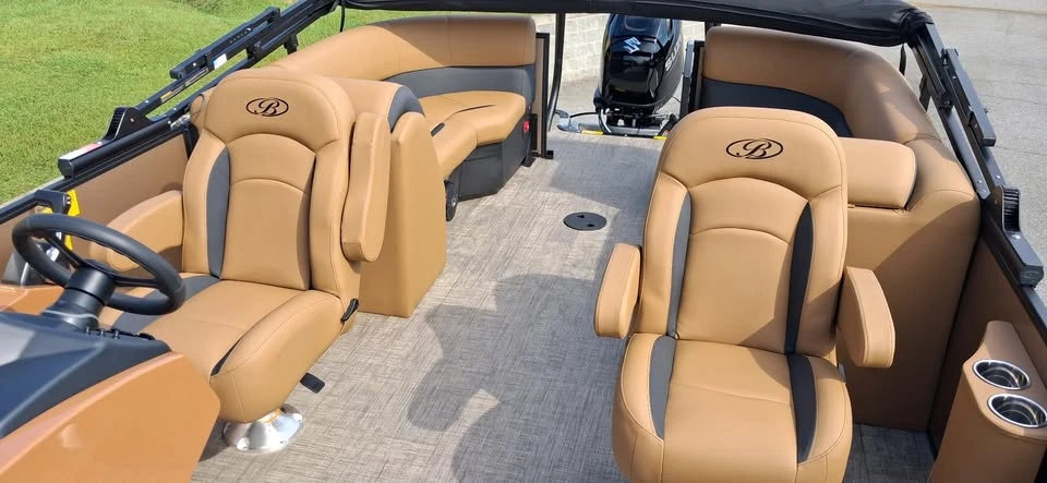 2027 Bentley - Image 7 of 10