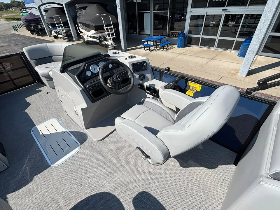 2027 Bentley - Image 5 of 20