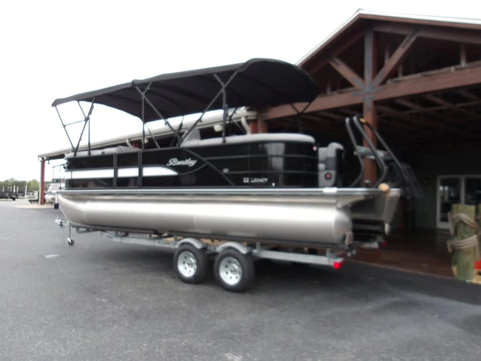 2027 Bentley - Image 2 of 10