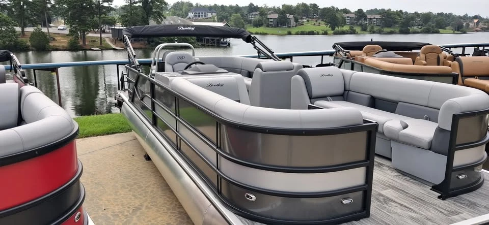 2027 Bentley - Image 8 of 8