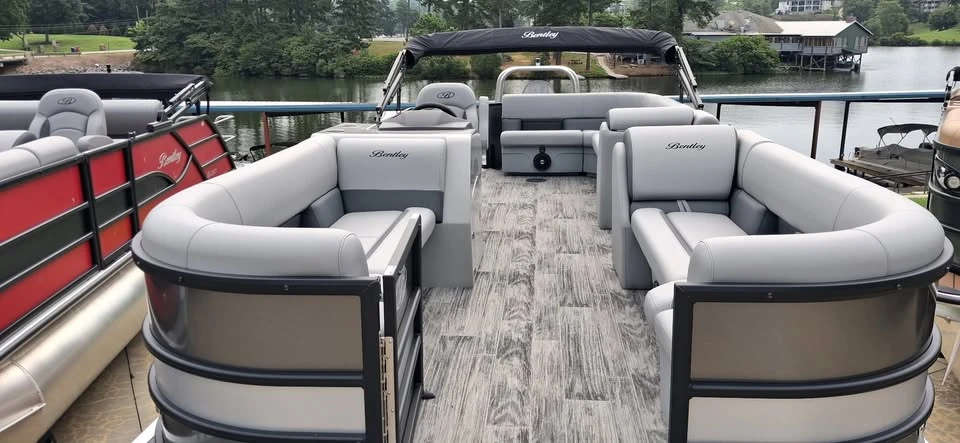 2027 Bentley - Image 3 of 8