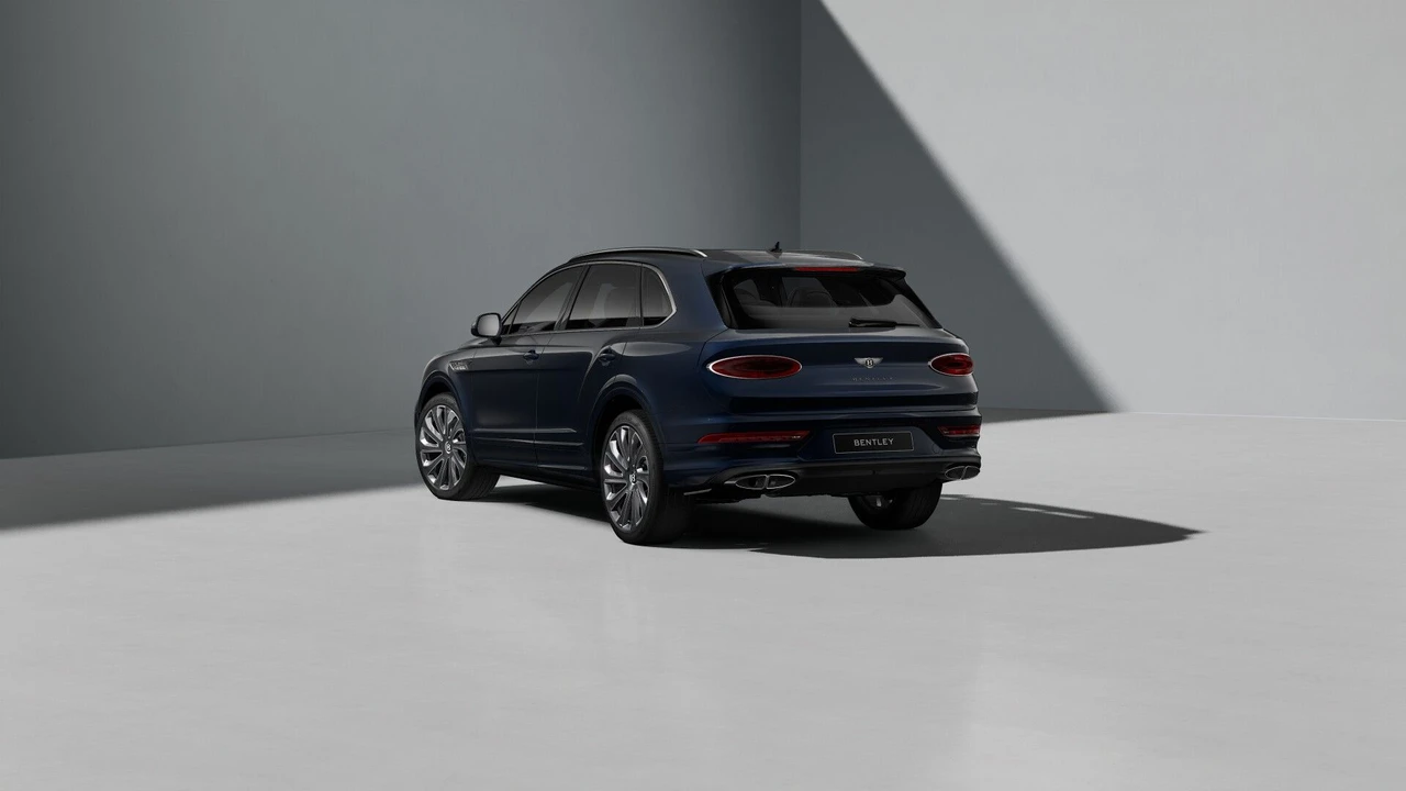 2027 Bentley Bentayga - Image 3 of 9