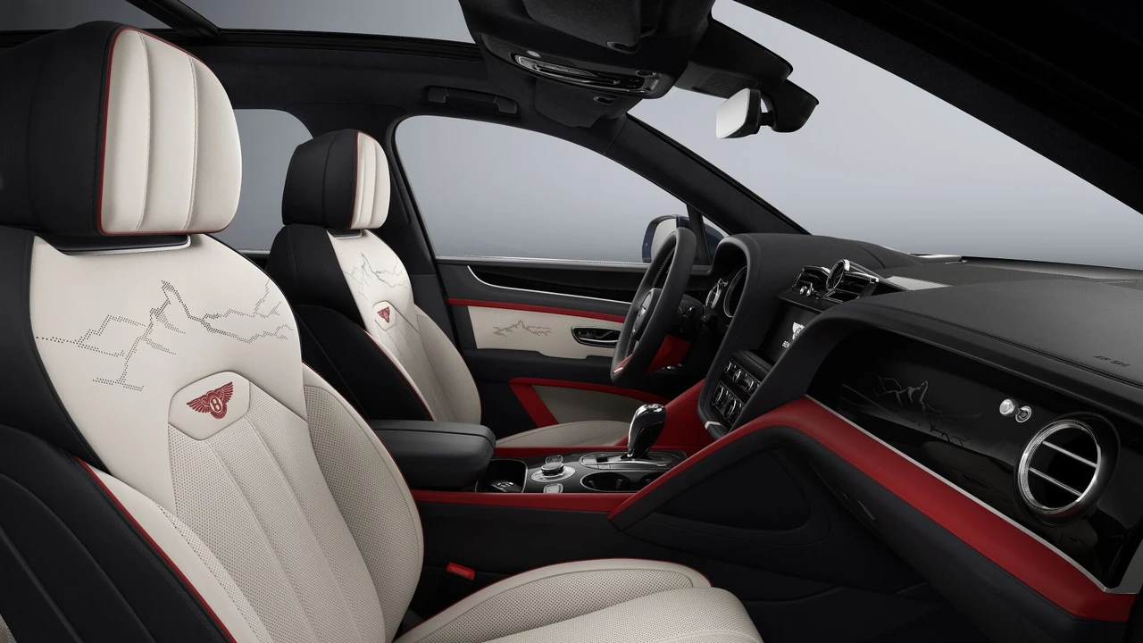 2027 Bentley Bentayga - Image 7 of 9
