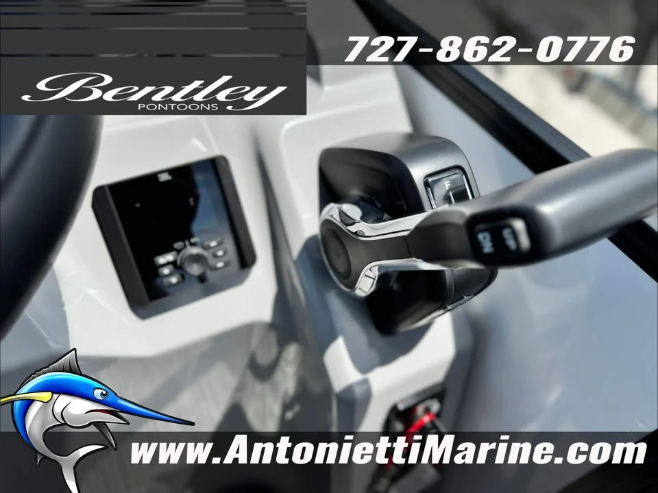 2027 Bentley - Image 18 of 20