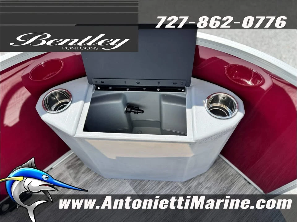 2027 Bentley - Image 7 of 20