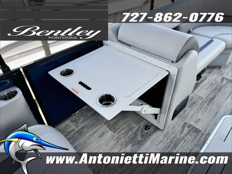 2027 Bentley - Image 15 of 20