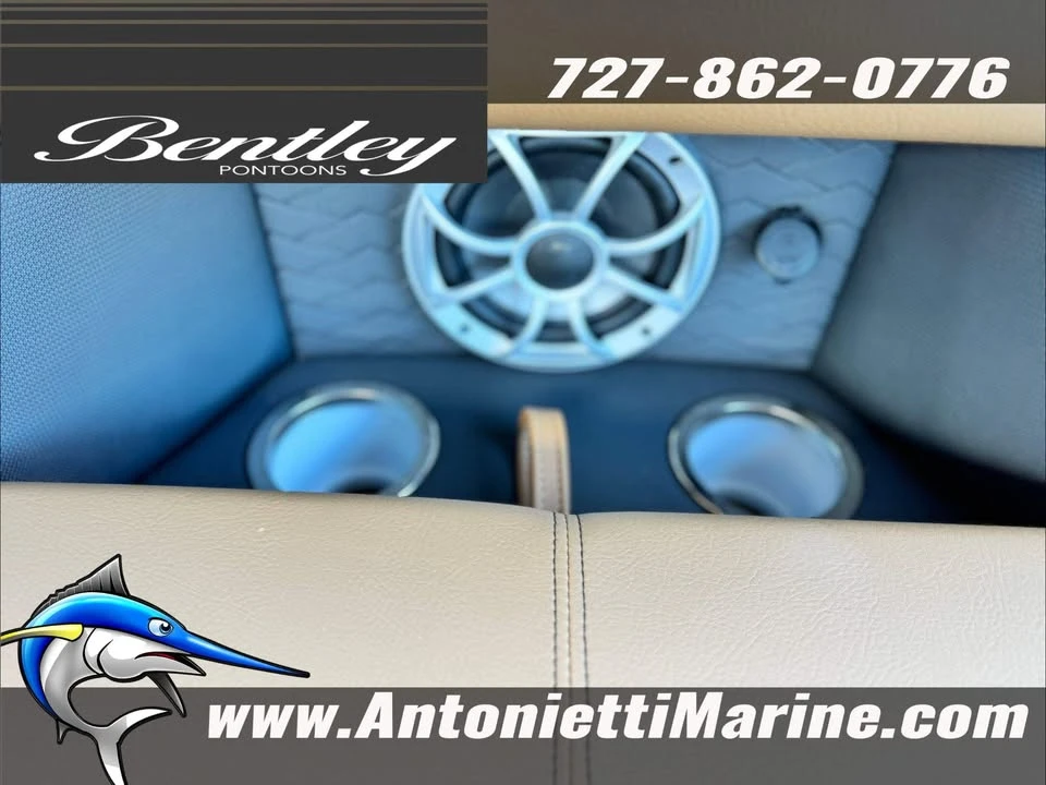 2027 Bentley - Image 9 of 19