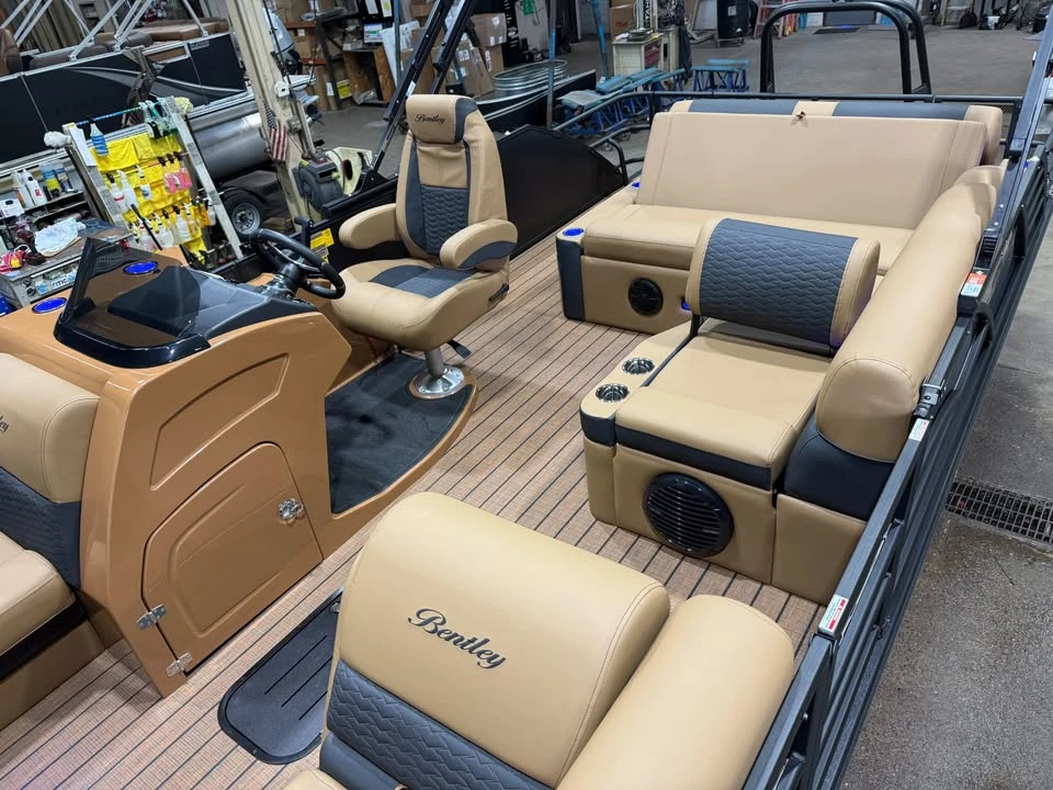 2027 Bentley - Image 5 of 20