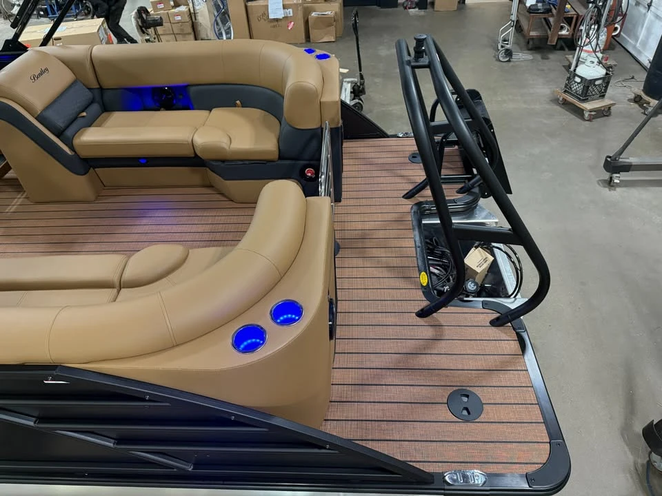 2027 Bentley - Image 6 of 20