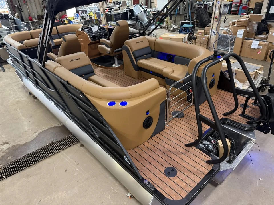 2027 Bentley - Image 20 of 20