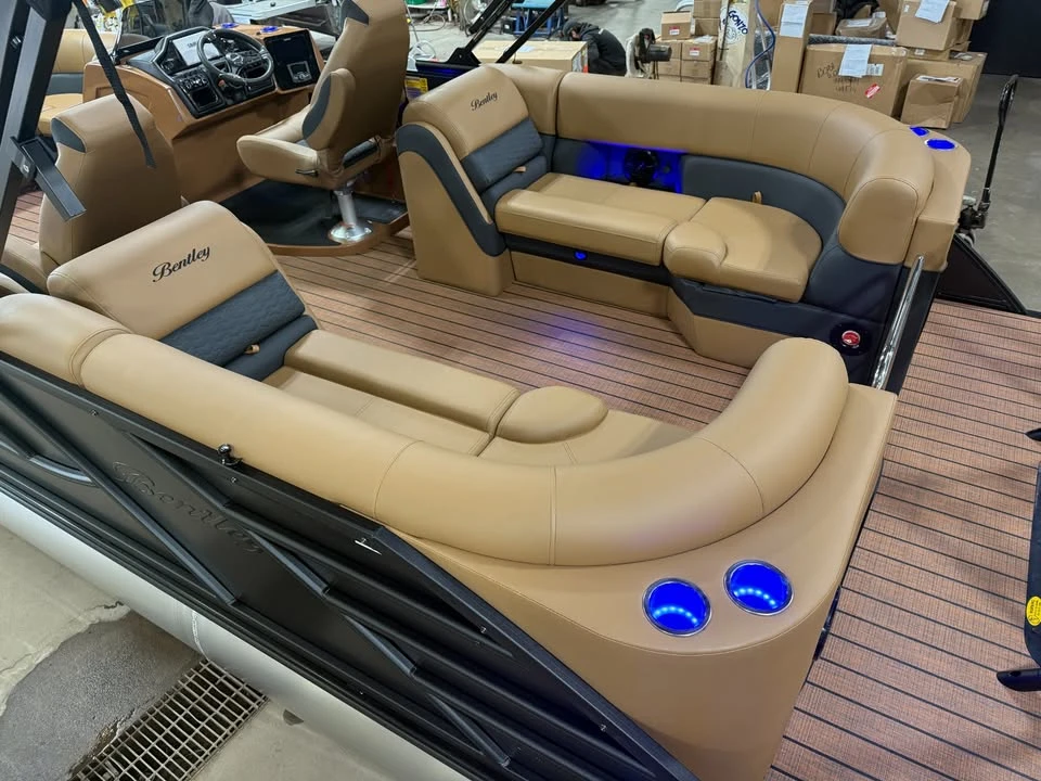 2027 Bentley - Image 5 of 20