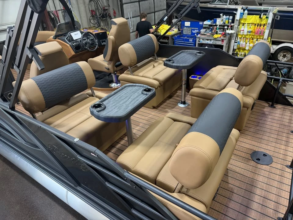 2027 Bentley - Image 5 of 20