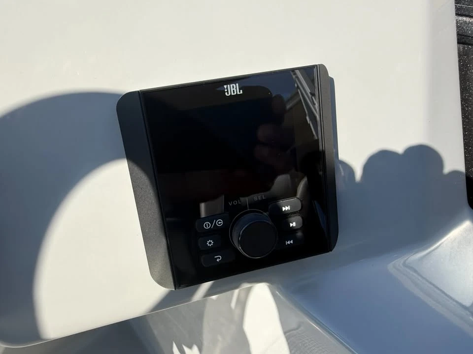 2027 Bentley - Image 14 of 20