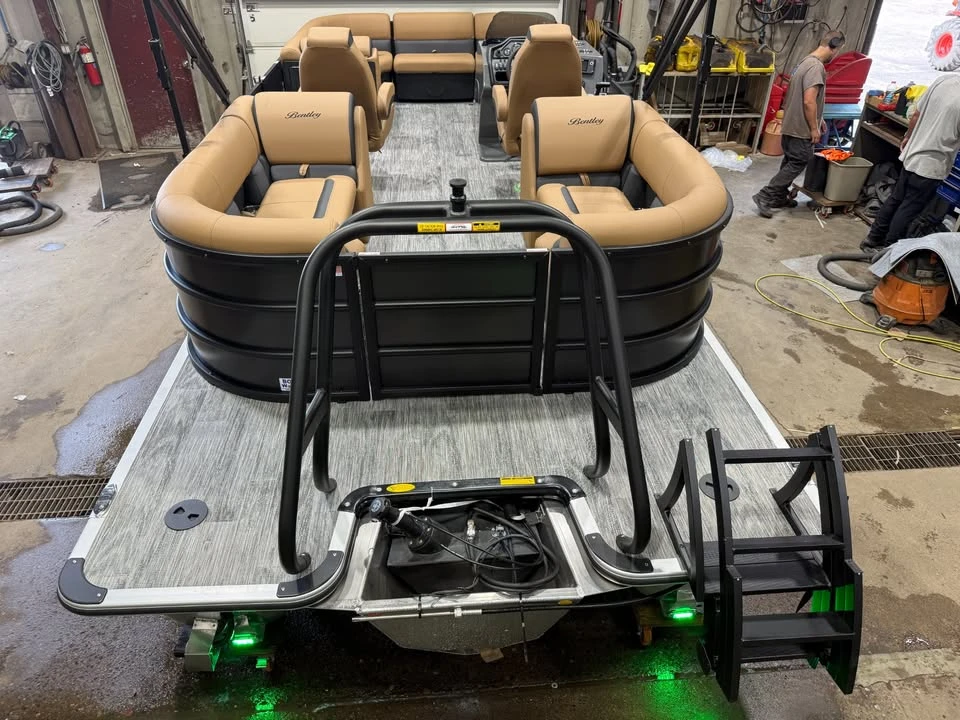 2027 Bentley - Image 6 of 19